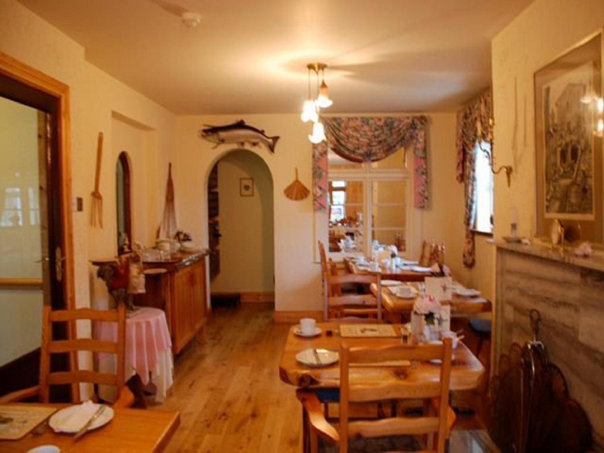 Hawthorn House Guesthouse كينمير المظهر الخارجي الصورة